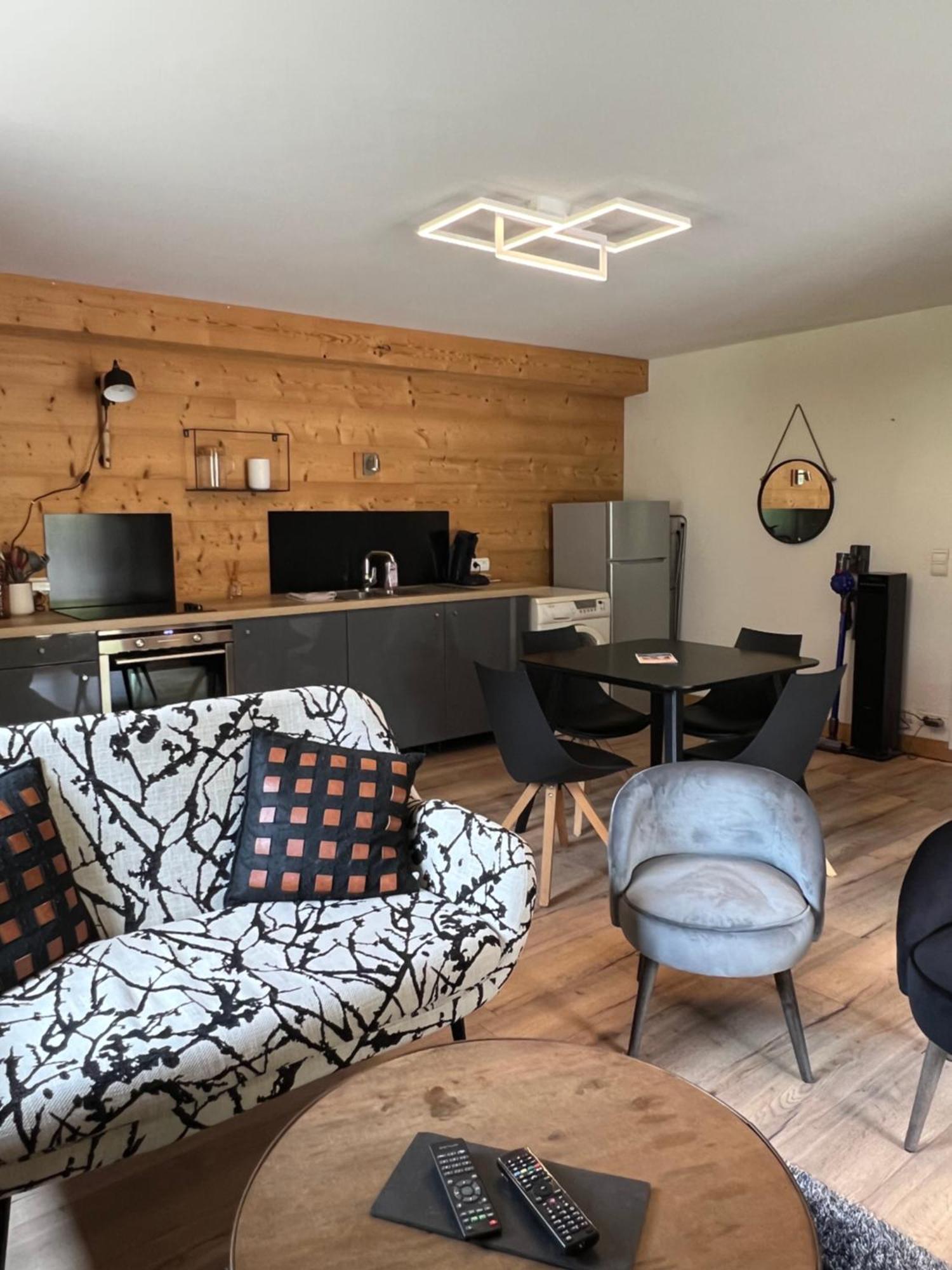 Neuf Chalet 4P Le Suet Jacuzzi Privatif Entremont Extérieur photo